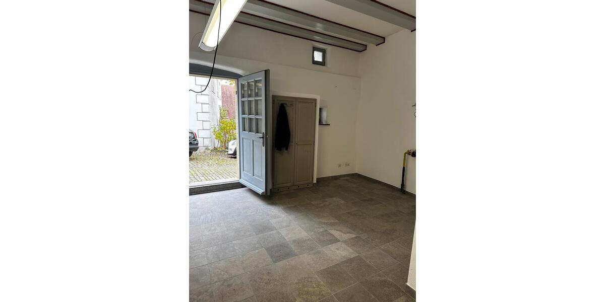 Einfamilienhaus Albertshofen - 5 Zimmer, 142 m&sup2;, 1.450&euro; | Angebot:24666967