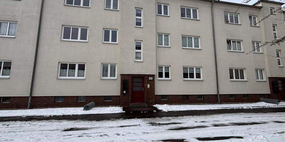 Etagenwohnung Altenburg - 2 Zimmer, 51 m&sup2;, 435&euro; | Angebot:25733275
