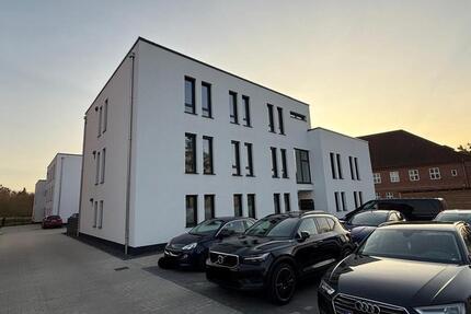 Haus Ludwigslust - 4 Zimmer, 137 m&sup2;, 1.415&euro; | Angebot:25966506