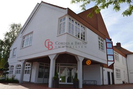 moderne & helle Bürofläche für ca. 6 Arbeitsplätze zimmer