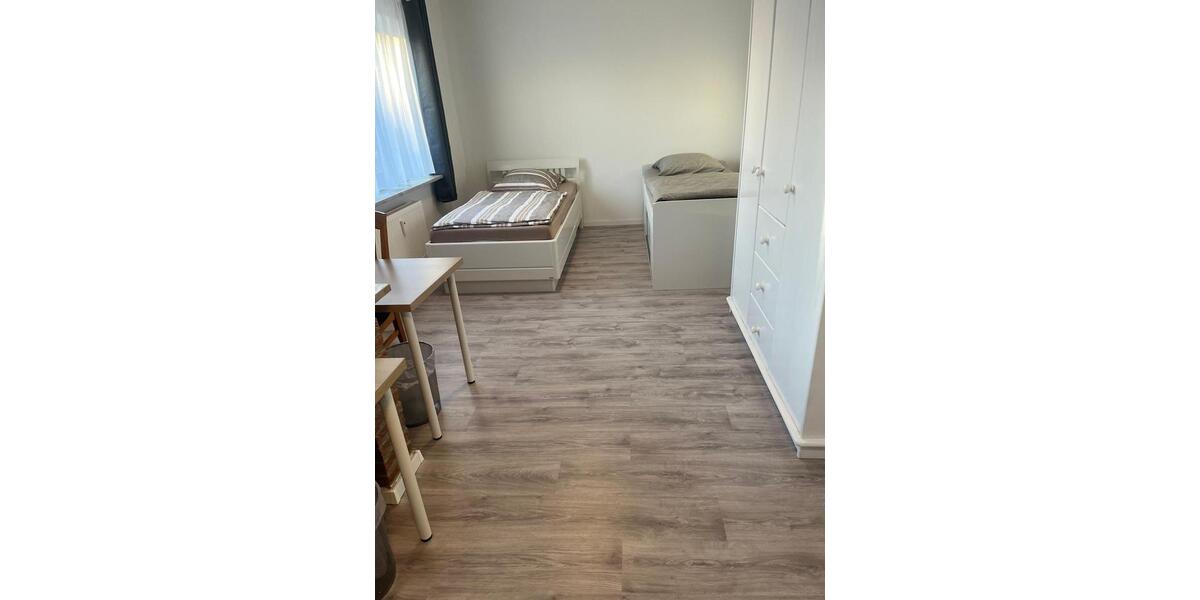 Wohnen auf Zeit Henstedt-Ulzburg Ulzburg - 4 Zimmer, 94 m&sup2;, 25&euro; | Angebot:24417785