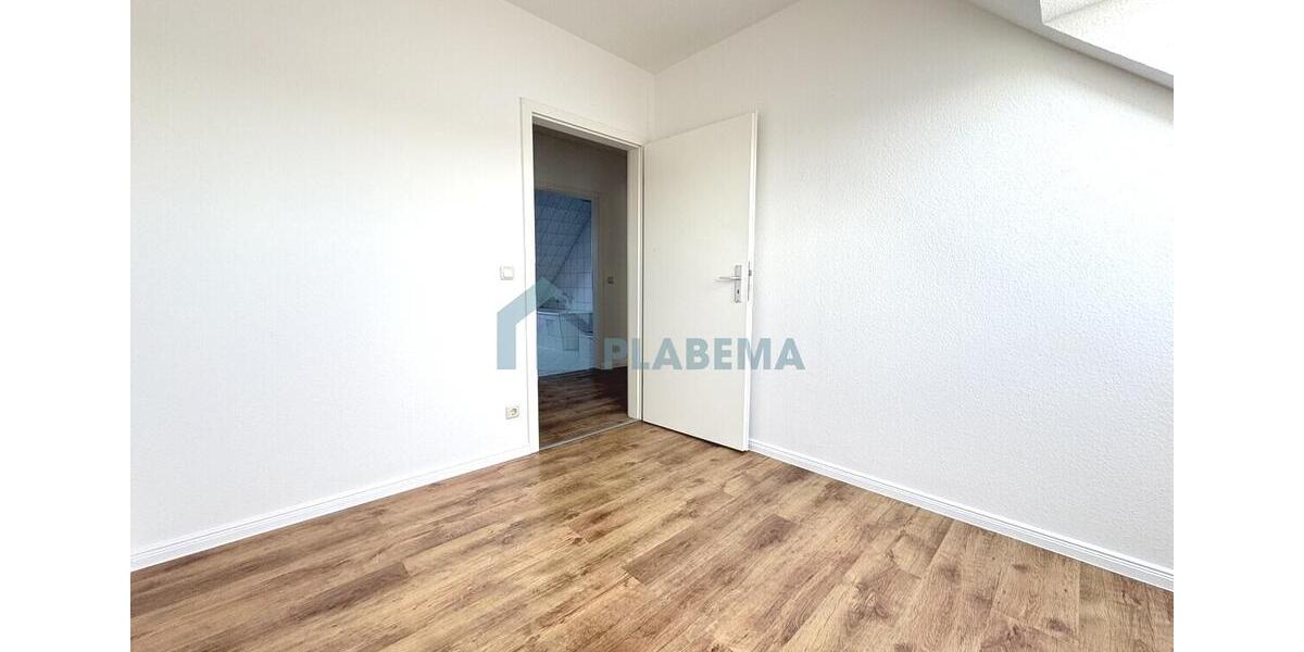 Etagenwohnung Parchim - 4 Zimmer, 95 m&sup2;, 987&euro; | Angebot:26365412