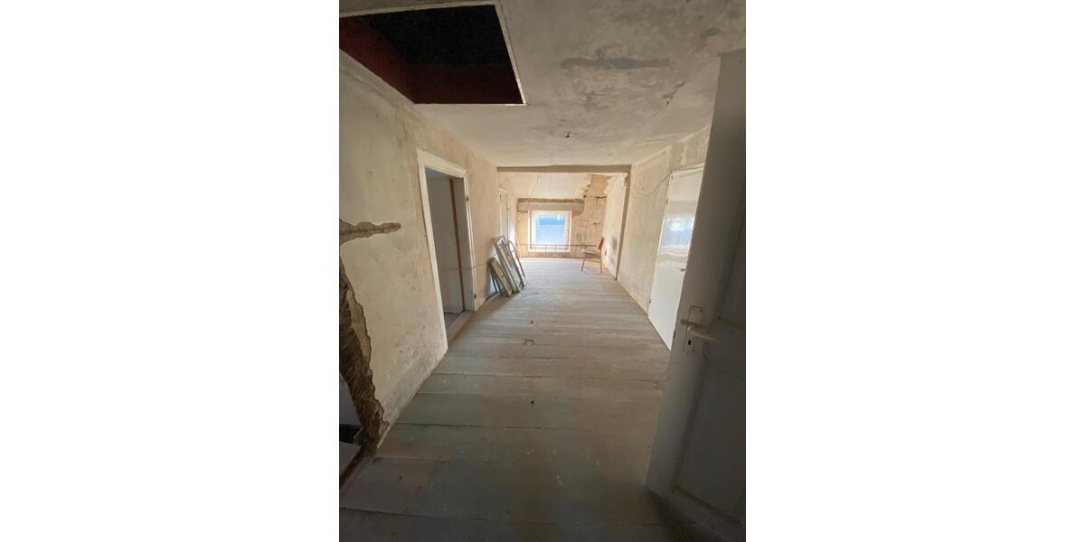 Einfamilienhaus Wurzen - 5 Zimmer, 148 m&sup2;, 1.332&euro; | Angebot:26417608