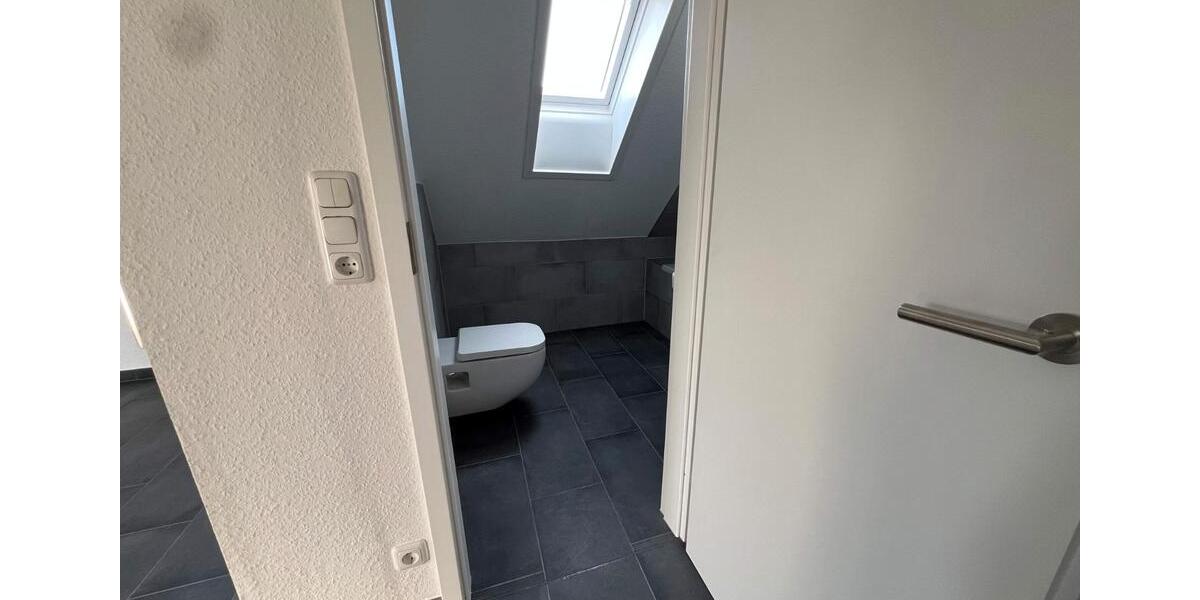 Dachgeschoßwohnung Burgdorf - 2 Zimmer, 43 m&sup2;, 650&euro; | Angebot:26507159