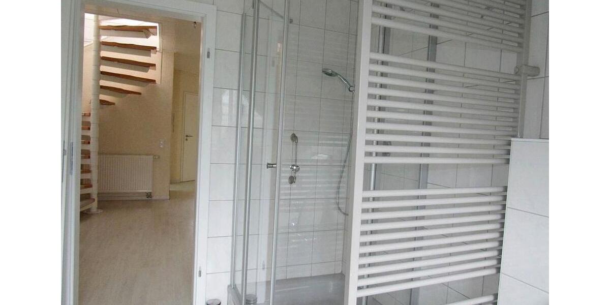 Helle 5-Zimmer-Maisonett-Wohnung mit Balkon, Einbauküche und Stellplätze in Hadamar! 5 zimmer