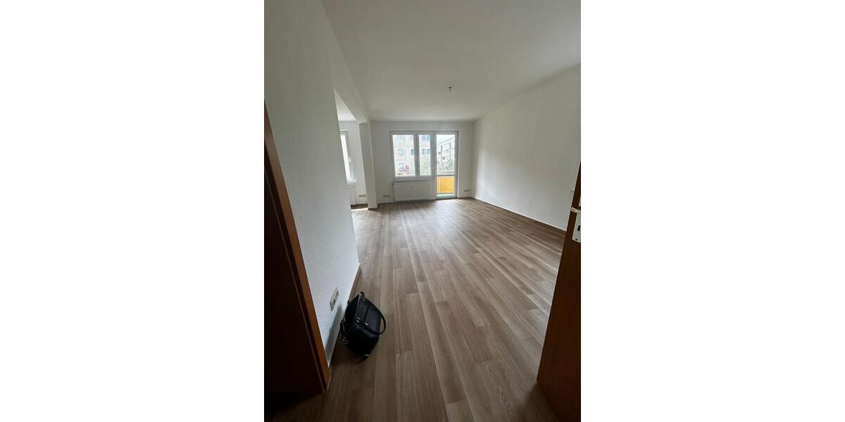 Etagenwohnung Anklam - 3 Zimmer, 74 m&sup2;, 720&euro; | Angebot:26038953