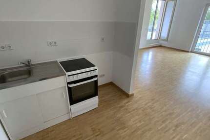 Wohnung zum Mieten in Berlin 938 € 62.95 m²