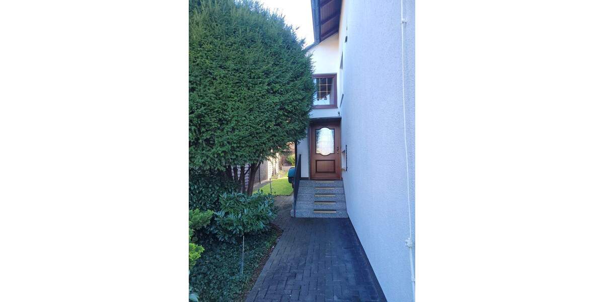 Einfamilienhaus Nürnberg Neukatzwang - 5 Zimmer, 190 m&sup2;, 1.600&euro; | Angebot:25704241