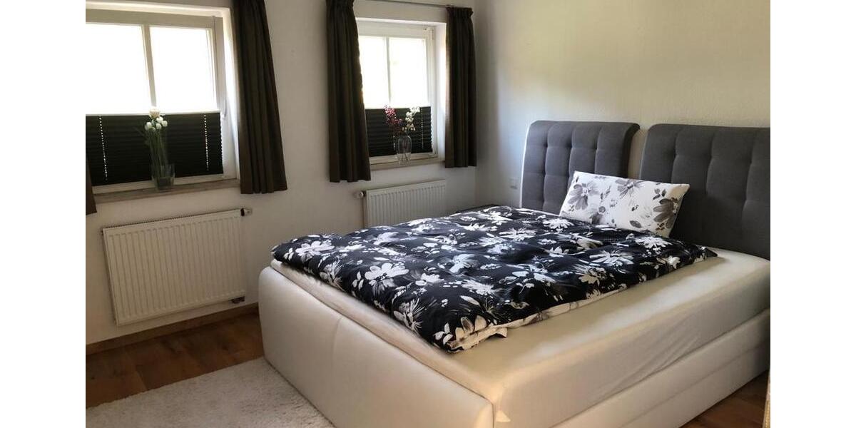 Etagenwohnung Löningen - 3 Zimmer, 90 m&sup2;, 620&euro; | Angebot:26051407