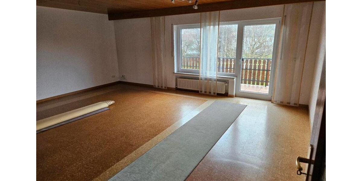 Etagenwohnung Boppard - 4 Zimmer, 800&euro; | Angebot:23459413