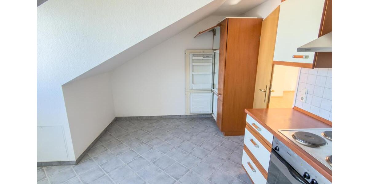 Dachgeschoßwohnung Coburg - 2 Zimmer, 68 m&sup2;, 540&euro; | Angebot:26094589