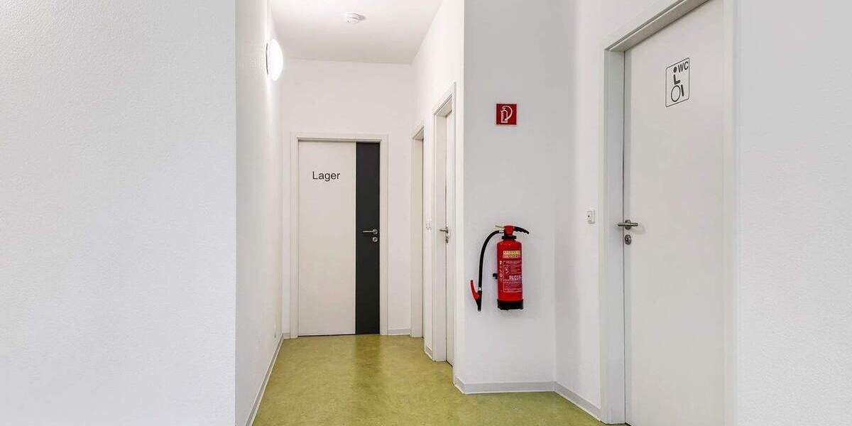 Gewerbeobjekt Porta Westfalica Veltheim - 9 Zimmer, 1.540&euro; | Angebot:25744249