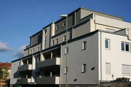 Wohnung Gelnhausen - 2 Zimmer, 89 m&sup2;, 1.200&euro; | Angebot:27297405