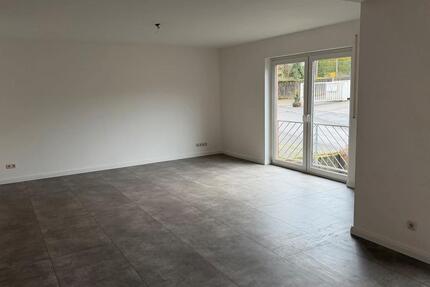 Wohnung Trier Kürenz - 4 Zimmer, 105 m&sup2;, 1.450&euro; | Angebot:25952473