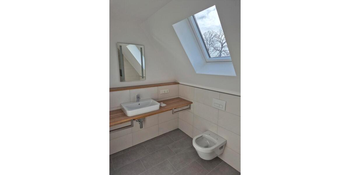 Dachgeschoßwohnung Kirchdorf - 2 Zimmer, 95 m&sup2;, 680&euro; | Angebot:25999999