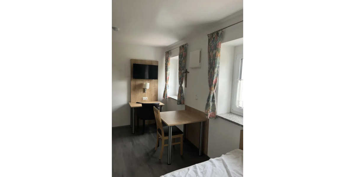 Erdgeschoßwohnung Donauwörth - 1 Zimmer, 20 m&sup2;, 480&euro; | Angebot:24660668