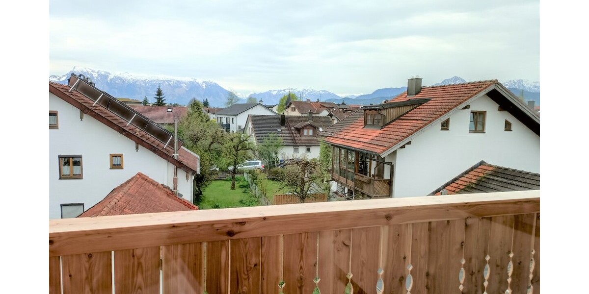 Frei ab sofort - Freilassing - 2,5 Zimmer Mietwohnung, 2. OG - günstig heizen mit Wärmepumpe! - Etagenwohnung Freilassing Lohen | Angebot:26729276
