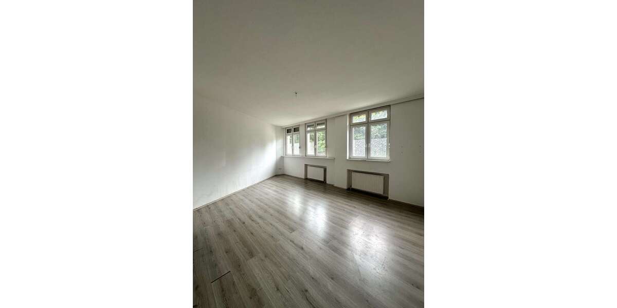 Etagenwohnung Wuppertal Unterbarmen - 3 Zimmer, 75 m&sup2;, 735&euro; | Angebot:27270957
