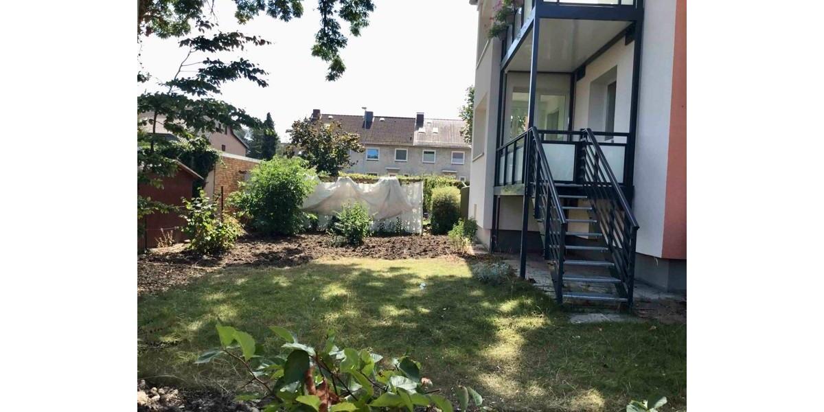 Schicke 3,5-Zimmer-Wohnung mit Balkon und Garten 3 zimmer