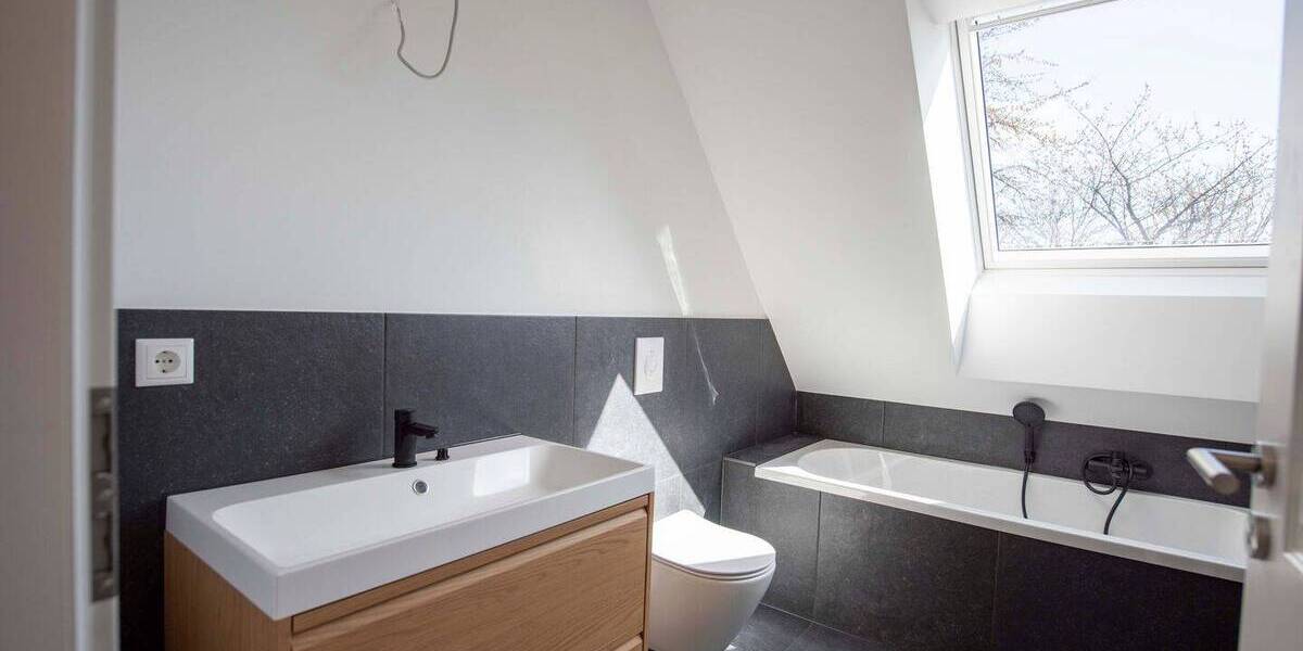 Etagenwohnung Drestedt - 2 Zimmer, 83 m&sup2;, 1.400&euro; | Angebot:26119039
