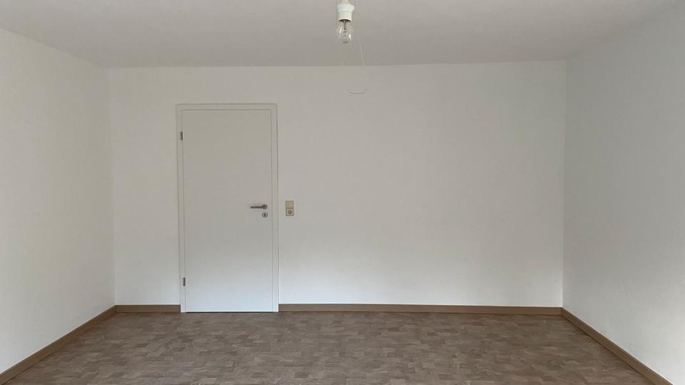 Etagenwohnung Hohenroth - 2 Zimmer, 95 m&sup2;, 600&euro; | Angebot:25995135