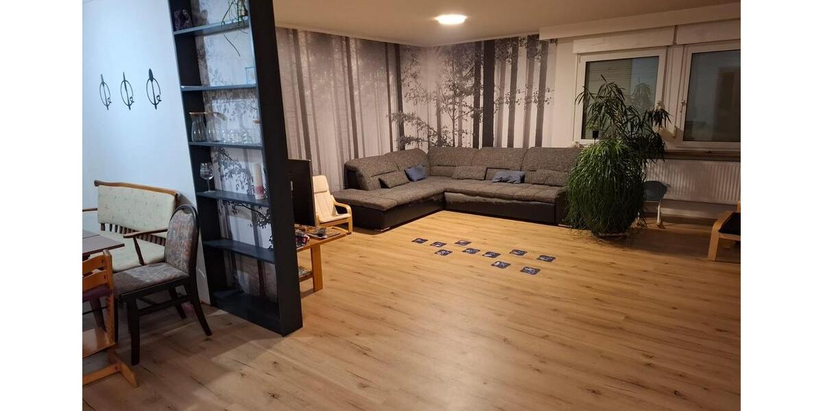 Modernisiertes Einfamilienhaus mit viel Platz und großem Garten 9 zimmer