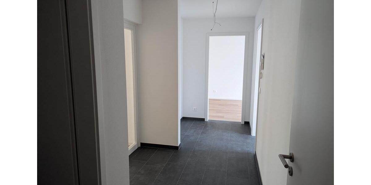 Erdgeschoßwohnung Straubing - 3 Zimmer, 94 m&sup2;, 1.230&euro; | Angebot:26636174