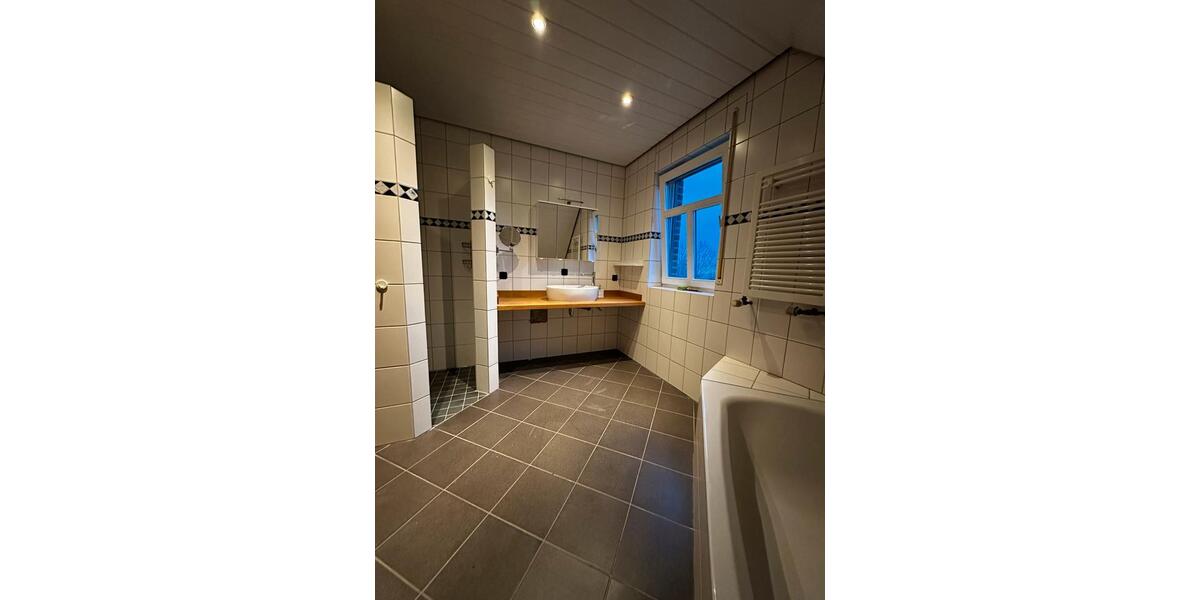 Etagenwohnung Apen - 3 Zimmer, 66 m&sup2;, 850&euro; | Angebot:25625908