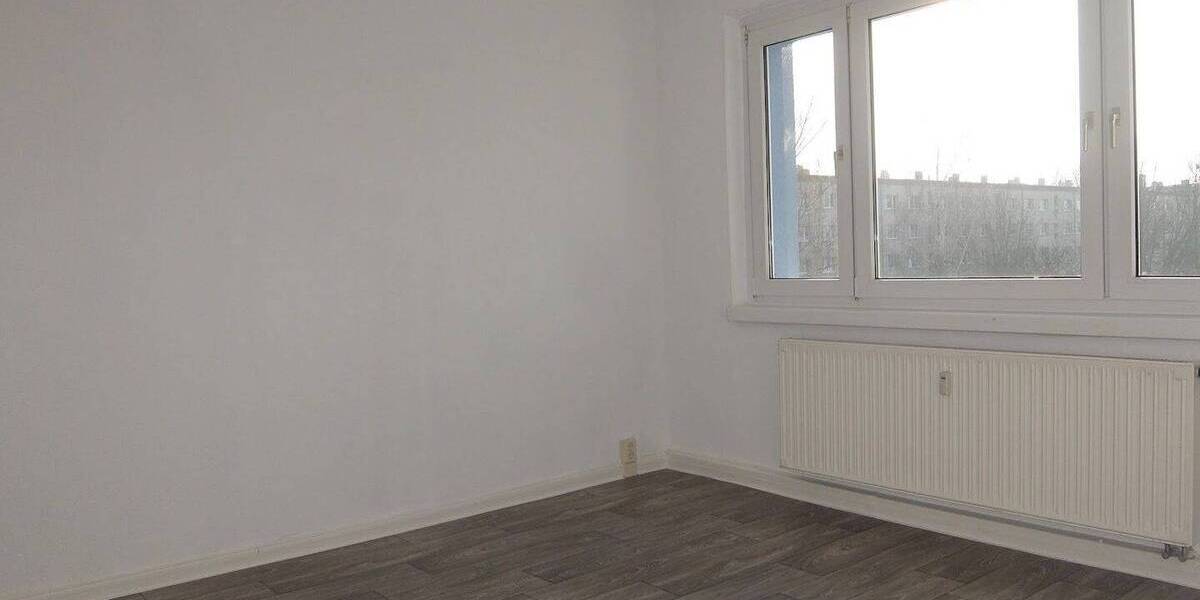 Etagenwohnung Döbeln Sörmitz - 2 Zimmer, 49 m&sup2;, 279&euro; | Angebot:26658236