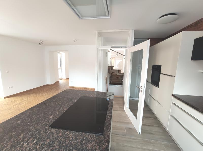 ERSTBEZUG nach Sanierung - Einfamilienhaus mit großer Terrasse und Garage - Einfamilienhaus Pommersfelden | Angebot:21473448