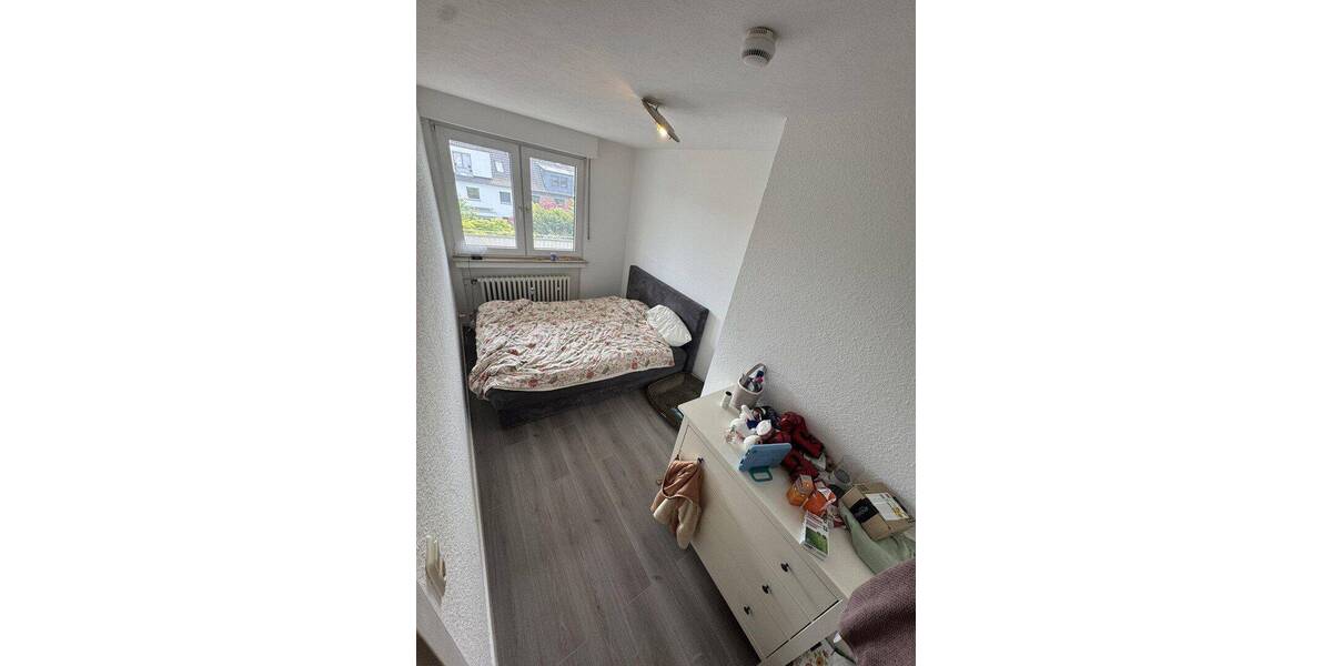 Etagenwohnung Moers Moers-Mitte - 3 Zimmer, 62 m&sup2;, 590&euro; | Angebot:26825322