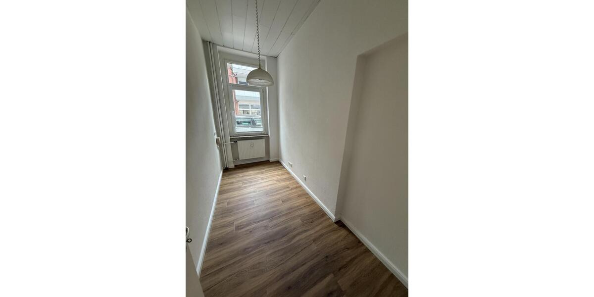 Gewerbeobjekt Bad Schwartau - 1.750&euro; | Angebot:26680384