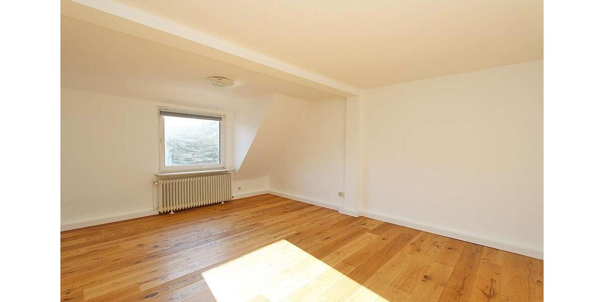 Etagenwohnung Kassel Bad Wilhelmshöhe - 3 Zimmer, 96 m&sup2;, 980&euro; | Angebot:25752444