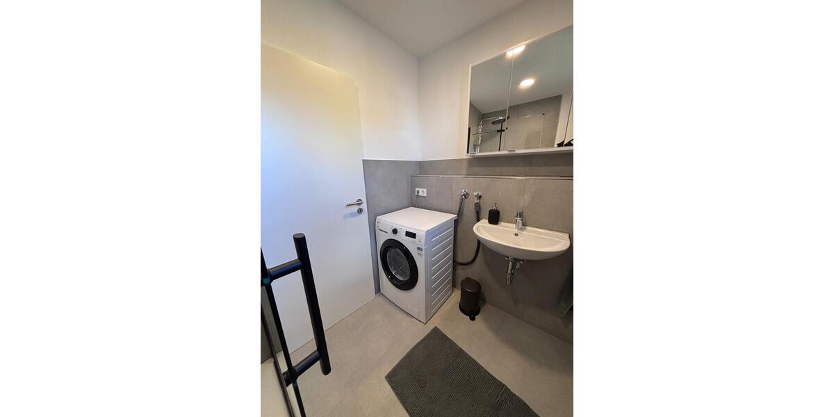 Wohnen auf Zeit Würzburg Frauenland - 4 Zimmer, 13 m&sup2;, 575&euro; | Angebot:26677055
