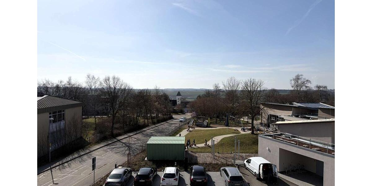 Dachgeschoßwohnung Eutingen im Gäu - 3 Zimmer, 113 m&sup2;, 1.440&euro; | Angebot:24491248