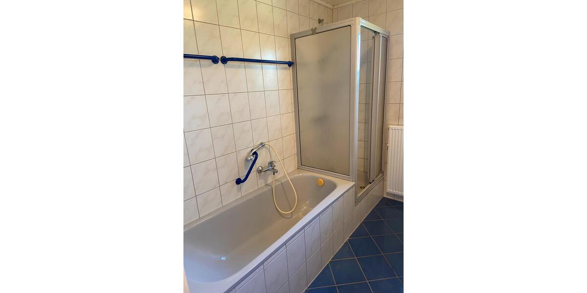 Einfamilienhaus Südheide - 7 Zimmer, 130 m&sup2;, 1.000&euro; | Angebot:24812268