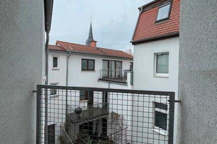 Wohnung Weimar - 3 Zimmer, 84 m&sup2;, 817&euro; | Angebot:25178922