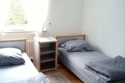 Wohnen auf Zeit Ratingen Lintorf - 4 Zimmer, 100 m&sup2;, 150&euro; | Angebot:24698404