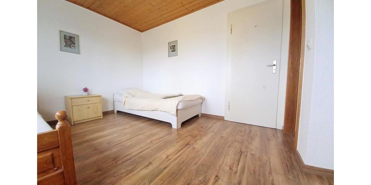 Wohnen auf Zeit Korntal-Münchingen Münchingen - 1 Zimmer, 14 m&sup2;, 680&euro; | Angebot:26219673