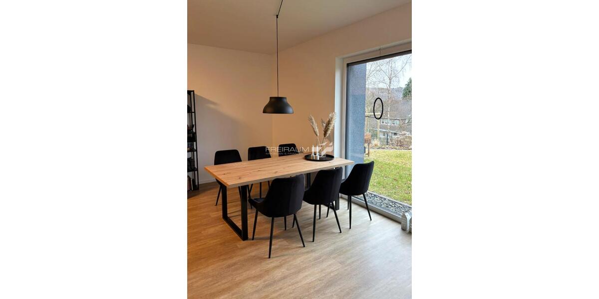 Erdgeschoßwohnung Freudenberg - 3 Zimmer, 71 m&sup2;, 990&euro; | Angebot:24816912