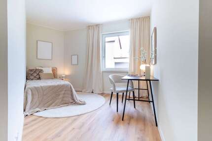 Wohnung Gotha - 3 Zimmer, 100 m&sup2;, 1.452&euro; | Angebot:26996053