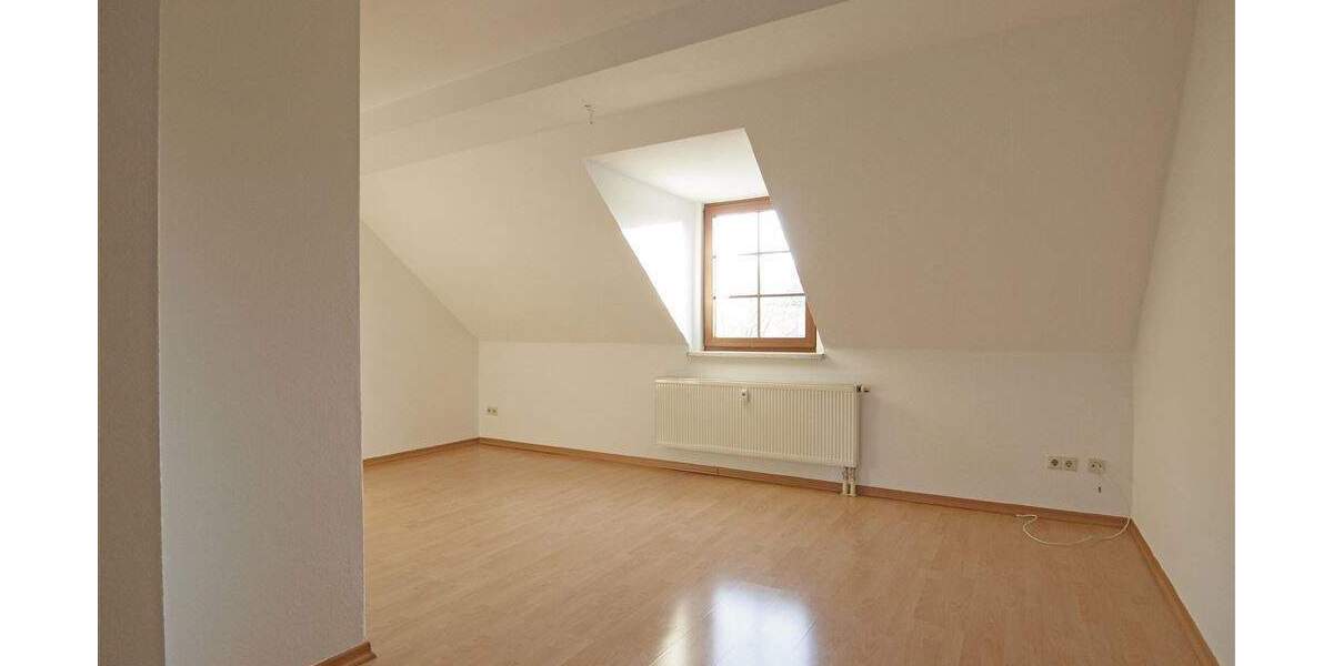 Etagenwohnung Flöha - 3 Zimmer, 61 m&sup2;, 390&euro; | Angebot:25741256