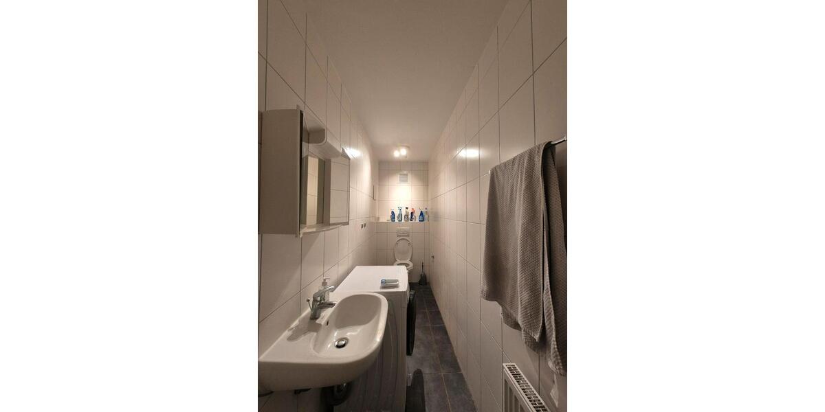 Wohnen auf Zeit Mannheim - 4 Zimmer, 157 m&sup2;, 520&euro; | Angebot:26594556