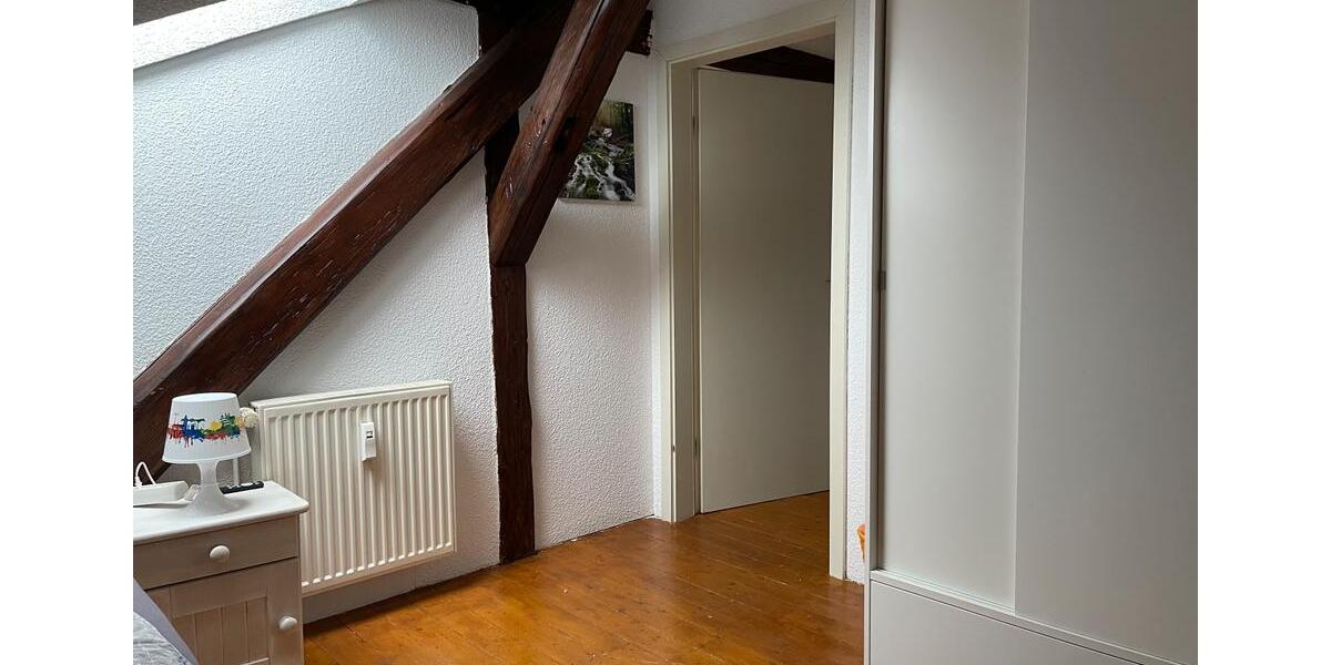 Stilvoll möbl. DG Wohnung in Bornstedt – ideal für PaarePendler 2 zimmer