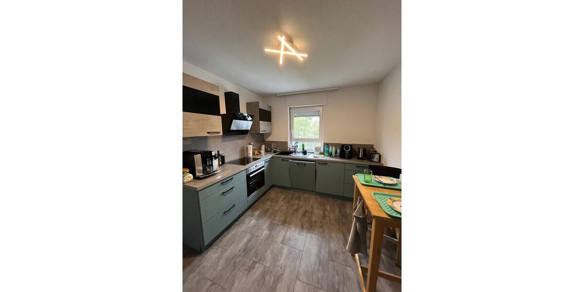 Etagenwohnung Saarbrücken Scheidt - 3 Zimmer, 90 m&sup2;, 720&euro; | Angebot:26451023
