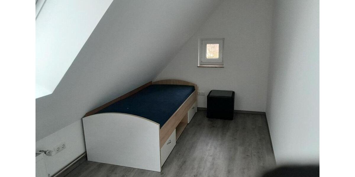 Etagenwohnung Gnoien - 5 Zimmer, 120 m&sup2;, 1.180&euro; | Angebot:24729214