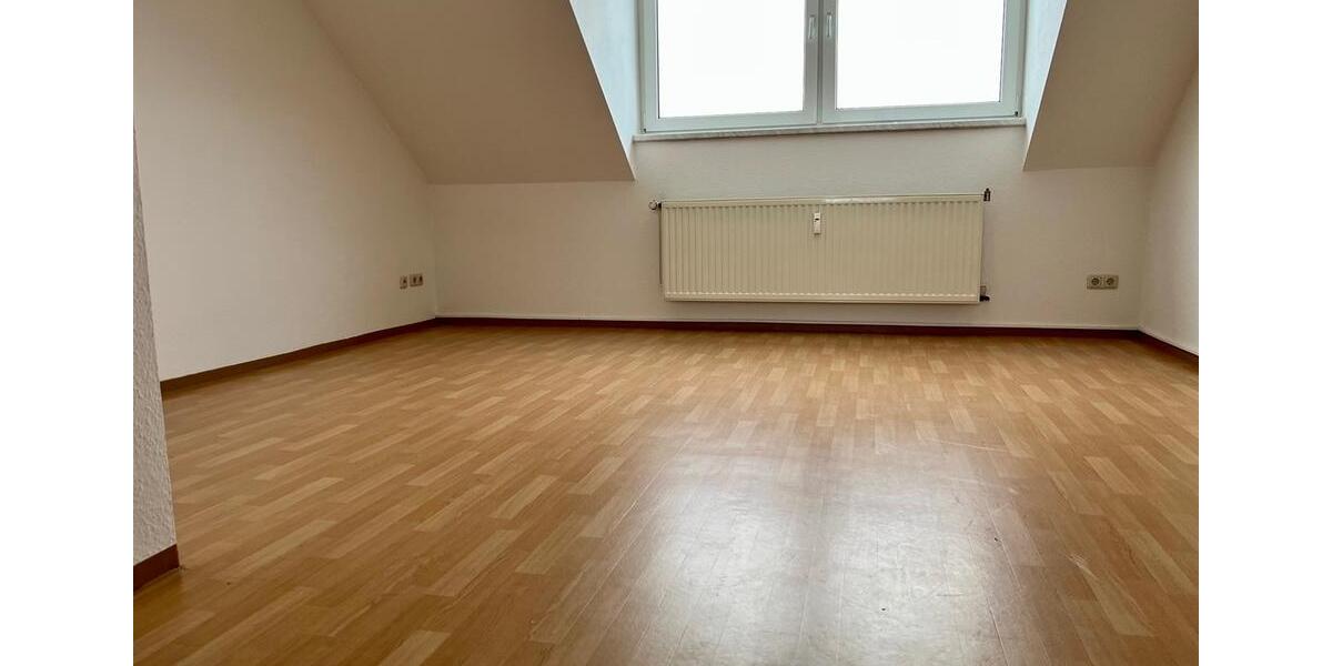 Etagenwohnung Oelsnitz (Vogtland) - 2 Zimmer, 51 m&sup2;, 278&euro; | Angebot:24754207