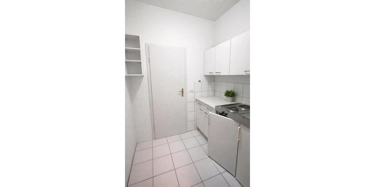 Wohnen auf Zeit Neubrandenburg - 1 Zimmer, 22 m&sup2;, 300&euro; | Angebot:25789684