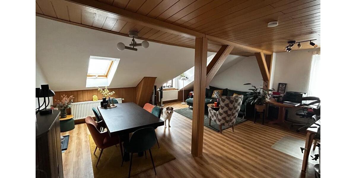 Dachgeschoßwohnung Lemgo - 3 Zimmer, 73 m&sup2;, 530&euro; | Angebot:25170810