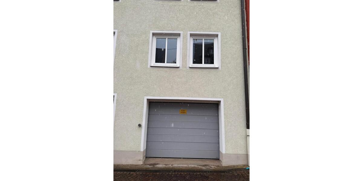 Etagenwohnung Tuttlingen - 2 Zimmer, 65 m&sup2;, 820&euro; | Angebot:26703743